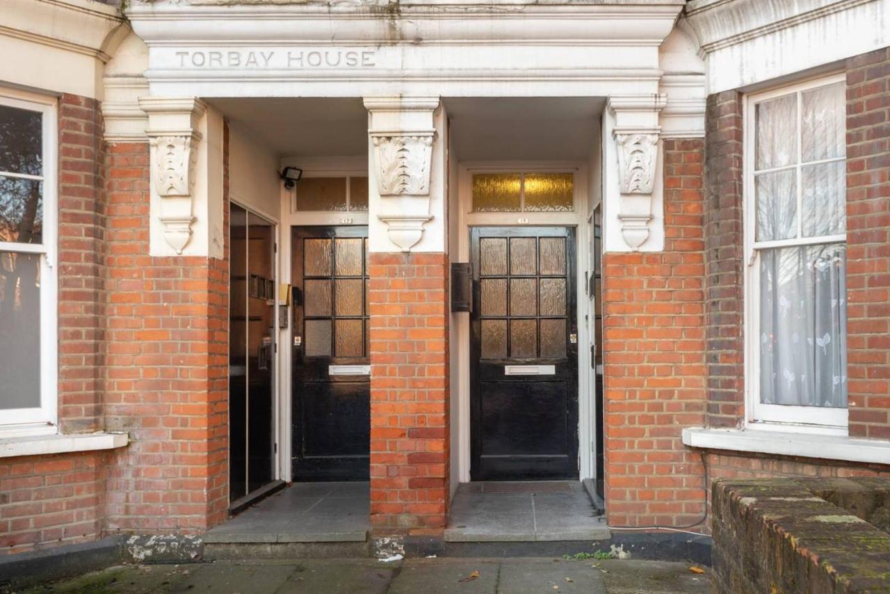 Guestready - Wonderful 2Br By Queen'S Park London Eksteriør billede